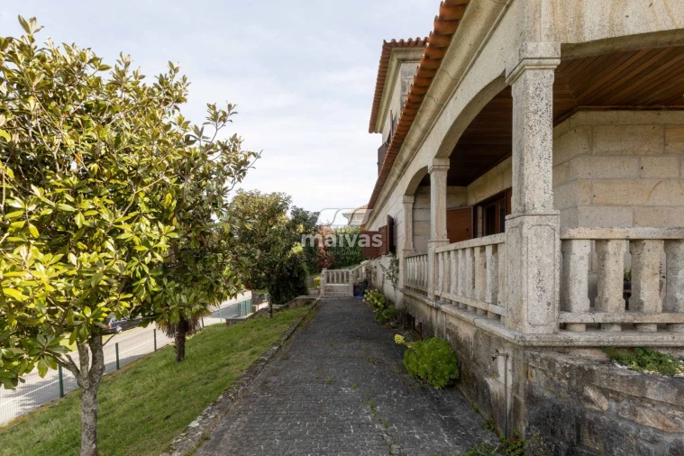 Moradia T4 para Venda em Aboim da Nóbrega e Gondomar Foto 19