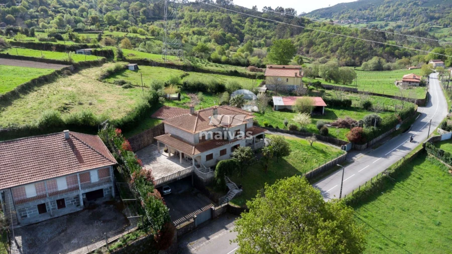 Moradia T4 para Venda em Aboim da Nóbrega e Gondomar Foto 27