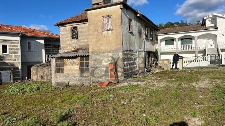 Moradia T3 para Venda em Macieira da Lixa e Caramos Foto 6