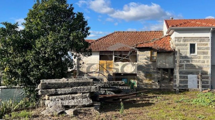 Moradia T3 para Venda em Macieira da Lixa e Caramos Foto 7