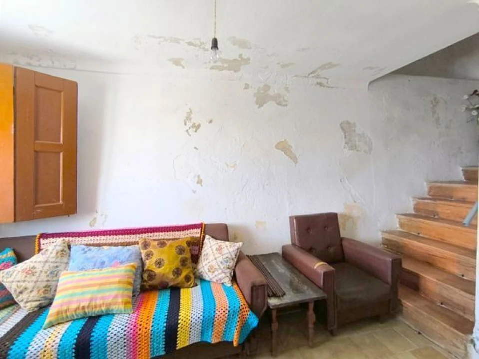 Moradia T2 para Venda em Gesteira e Brunhós Foto 5