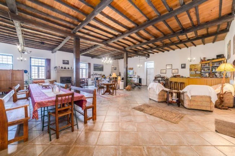 Moradia T4 para Venda em Aldeia das Dez Foto 16