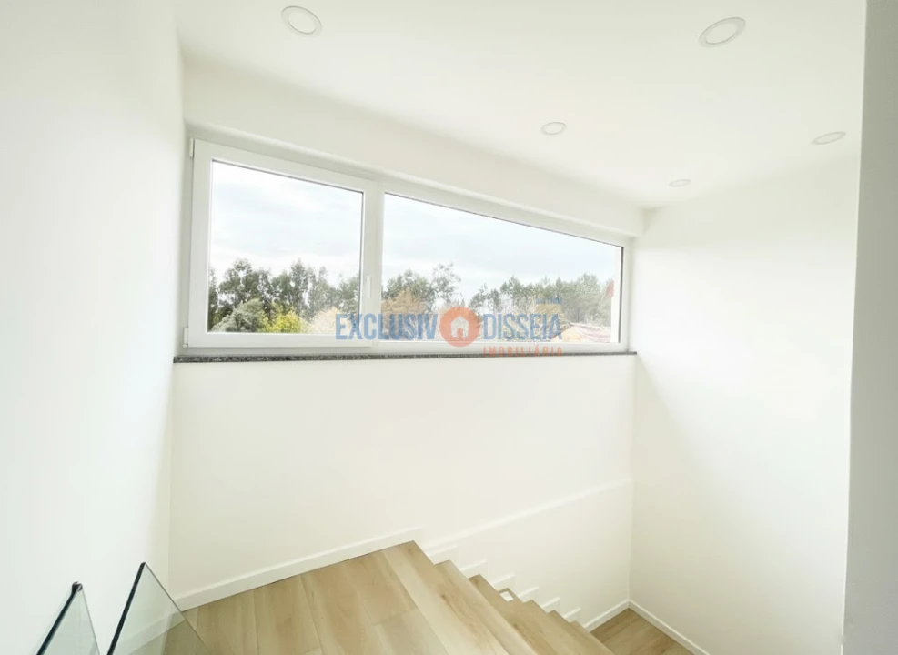 Moradia T3 para Venda em Aguada de Cima Foto 20