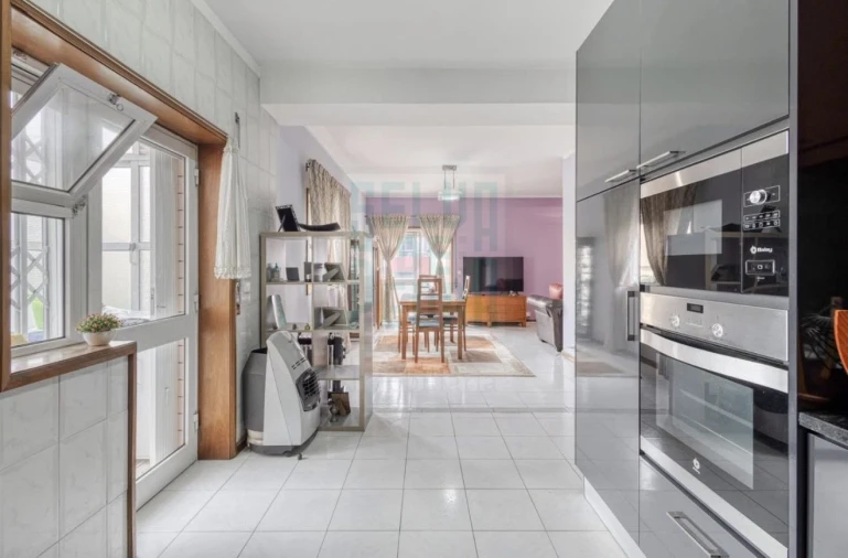 Apartamento T2 para Venda em Rio Tinto Foto 6