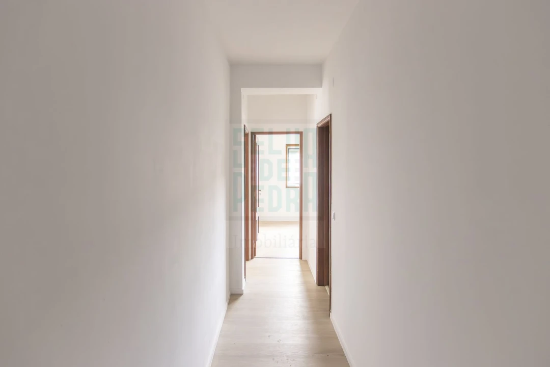 Apartamento T2 para Venda em Rio Tinto Foto 14