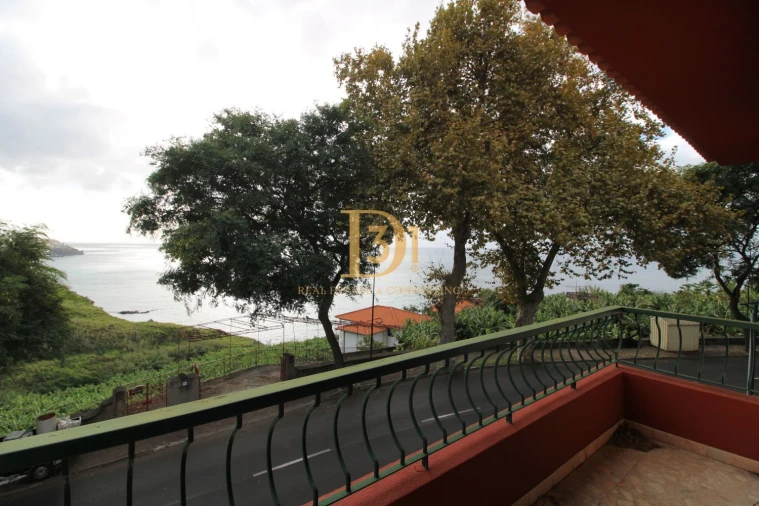 Moradia T4 para Venda em São Martinho Foto 7