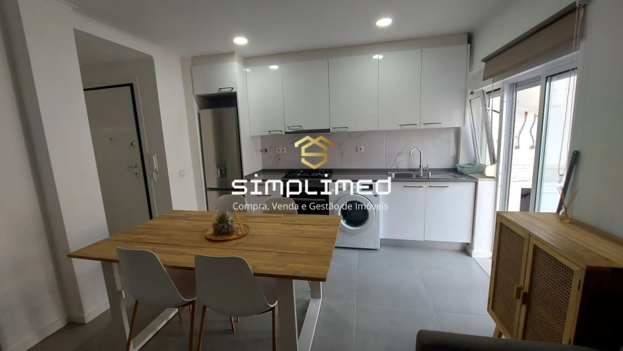 Apartamento T1 para Venda em Baixa da Banheira e Vale da Amoreira Foto 3