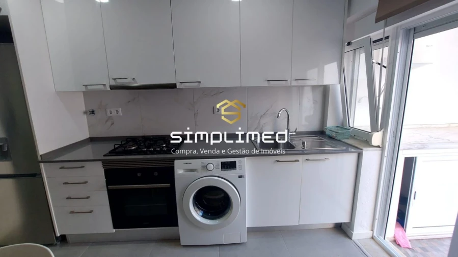 Apartamento T1 para Venda em Baixa da Banheira e Vale da Amoreira Foto 6