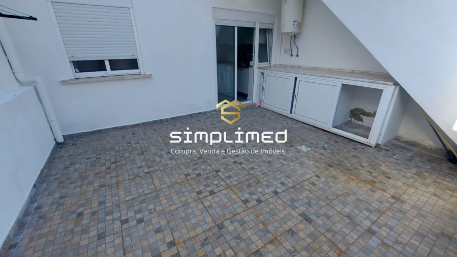 Apartamento T1 para Venda em Baixa da Banheira e Vale da Amoreira Foto 13