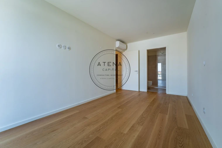 Apartamento T3 para Venda em Canidelo Foto 10