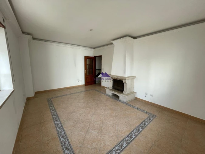 Apartamento T2 para Venda em Vila Real de Santo Antonio Foto 4