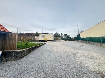 Moradia T2 para Venda em Basto (São Clemente)