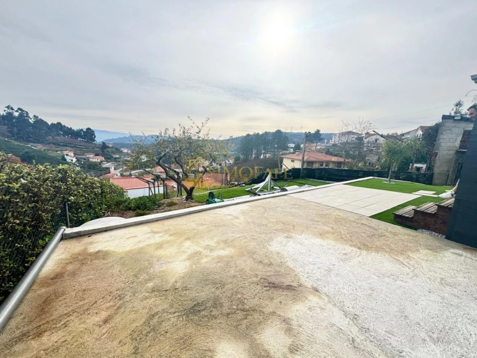 Moradia T2 para Venda em Basto (São Clemente) Foto 30