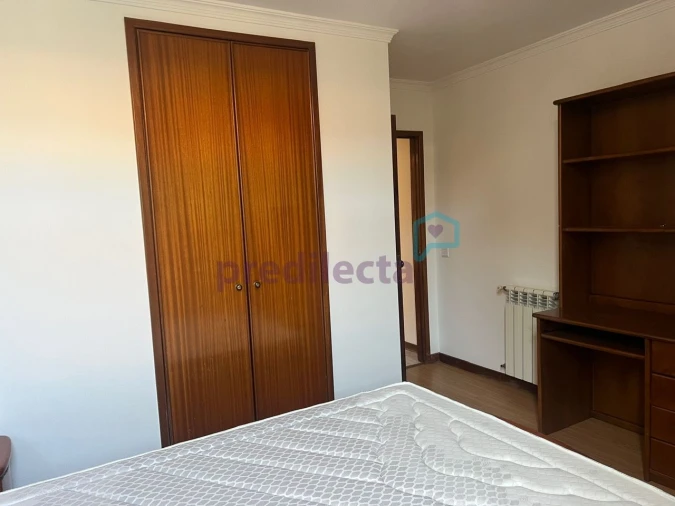 Apartamento T3 para Arrendamento em Paranhos Foto 16