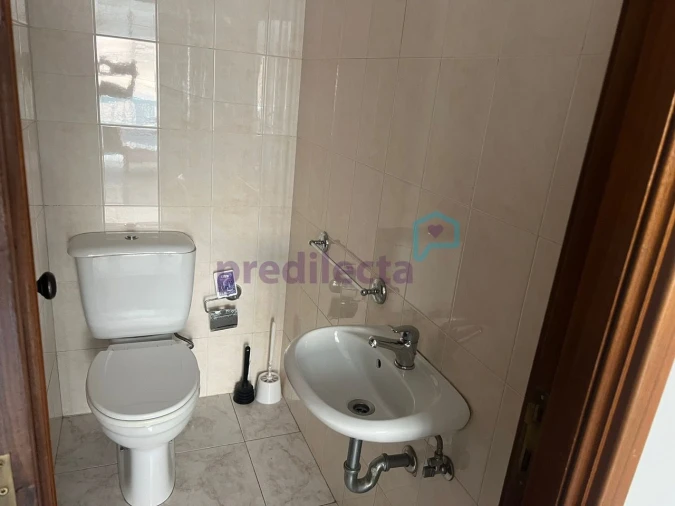 Apartamento T3 para Arrendamento em Paranhos Foto 26