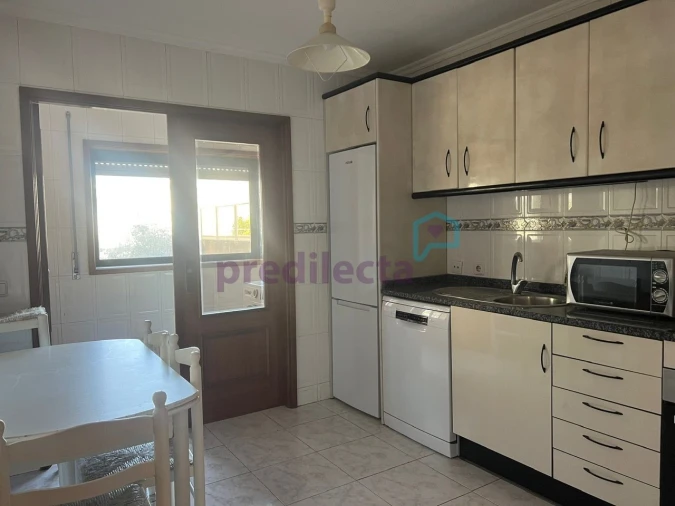 Apartamento T3 para Arrendamento em Paranhos Foto 31