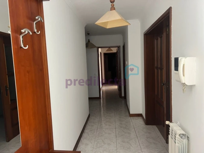 Apartamento T3 para Arrendamento em Paranhos Foto 7