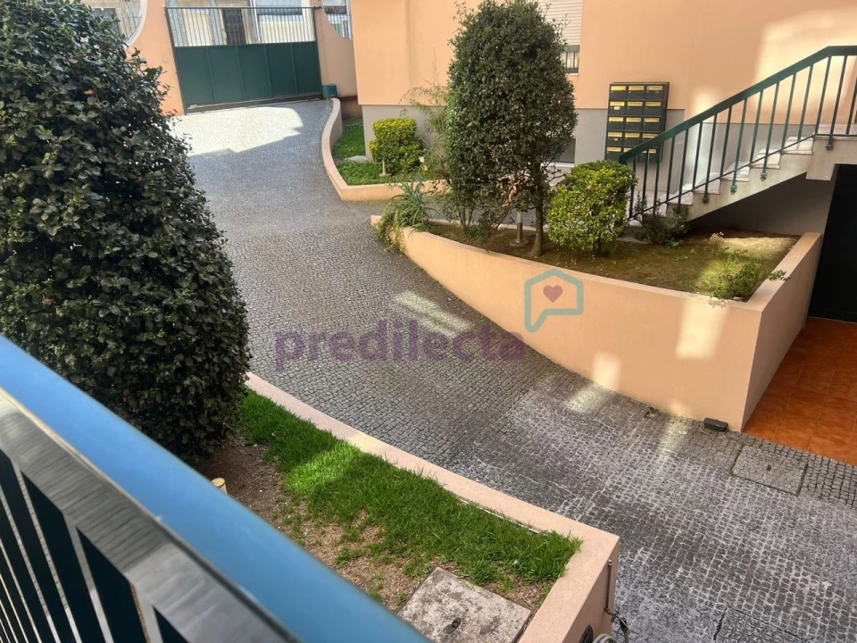 Apartamento T3 para Arrendamento em Paranhos Foto 2