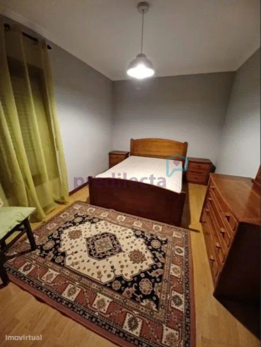 Apartamento T1 para Arrendamento em Paranhos Foto 8