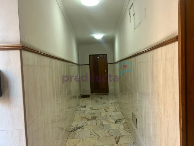 Apartamento T1 para Arrendamento em Paranhos Foto 11