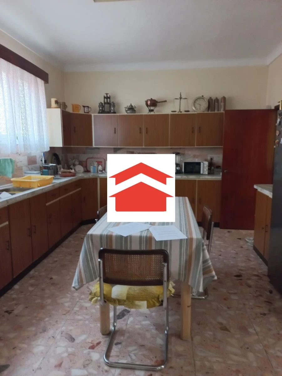 Moradia T4 para Venda em São Martinho Foto 12