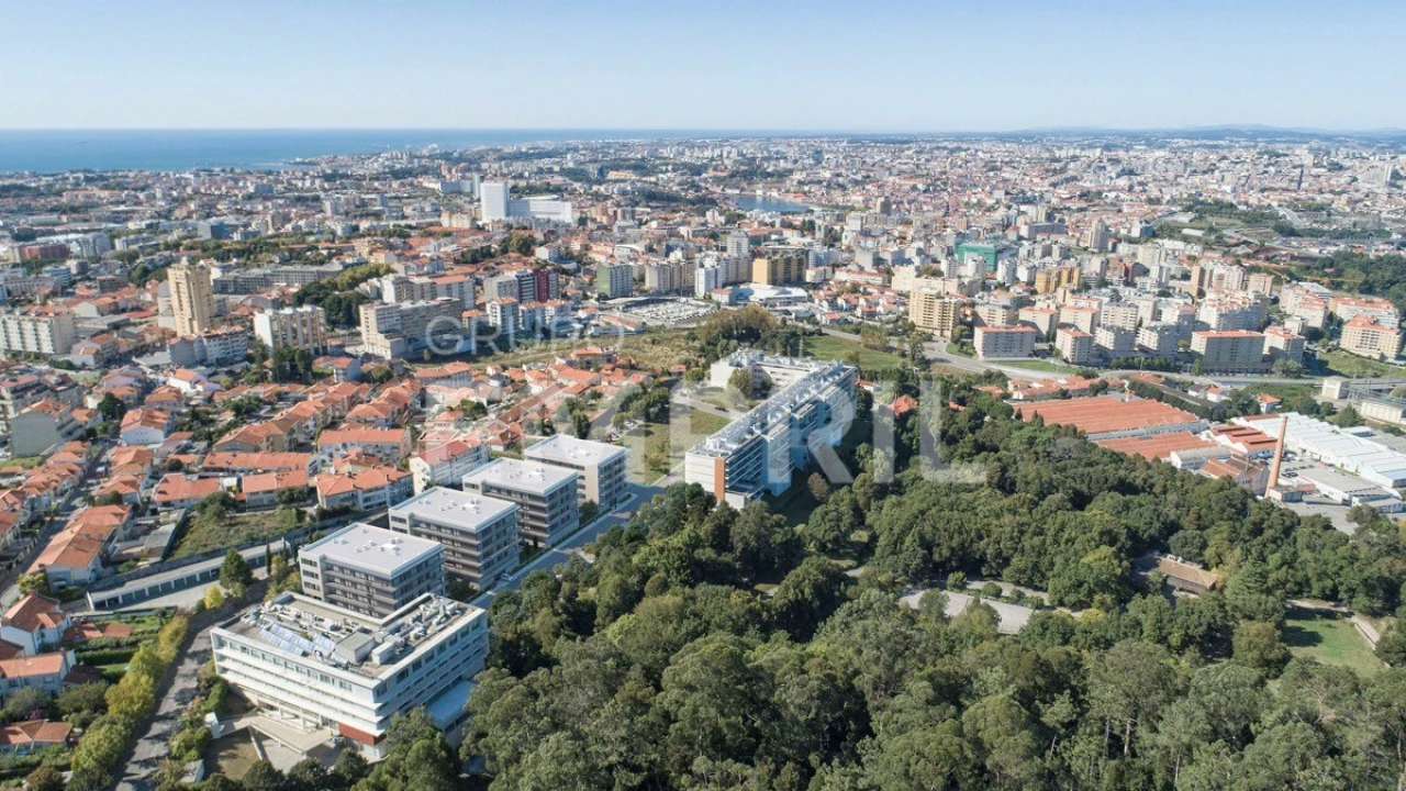 Apartamento T1 para Venda em Mafamude e Vilar do Paraíso Foto 4