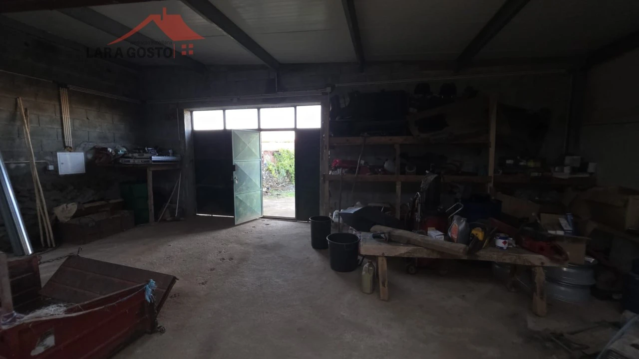 Quinta T2 para Venda em Vinhas Foto 7