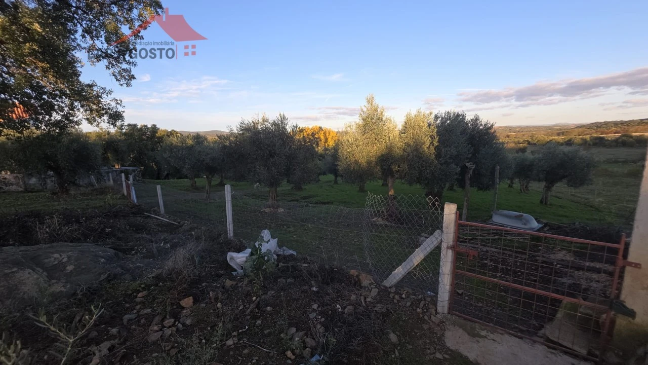 Quinta T2 para Venda em Vinhas Foto 10