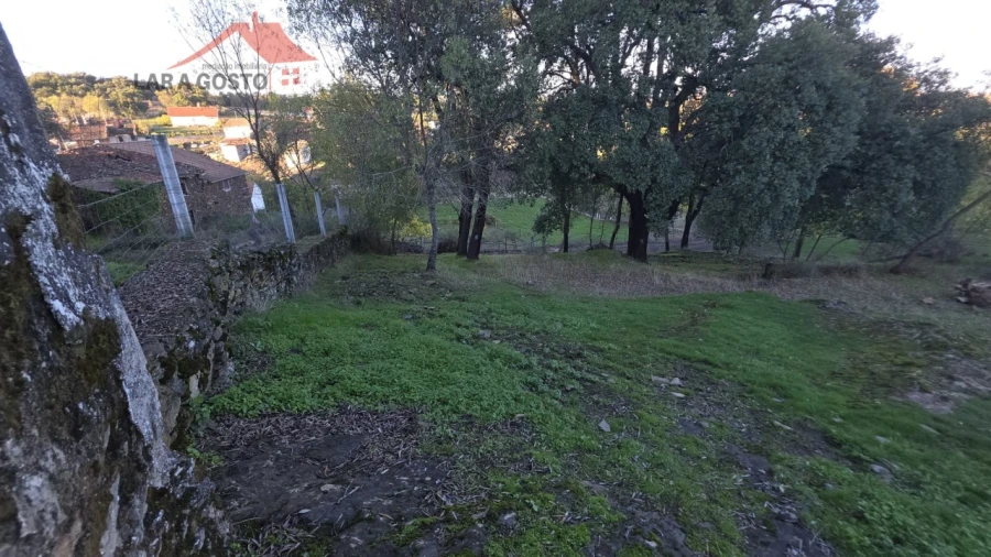 Quinta T2 para Venda em Vinhas Foto 15