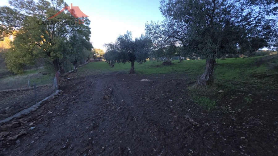 Quinta T2 para Venda em Vinhas Foto 17