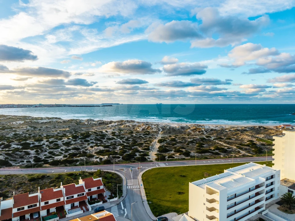 Apartamento T2 para Arrendamento em Ferrel Foto 5