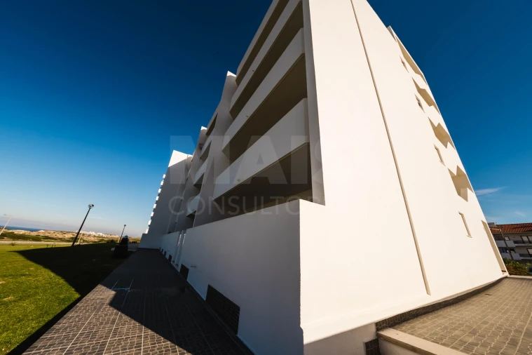 Apartamento T2 para Arrendamento em Ferrel Foto 12