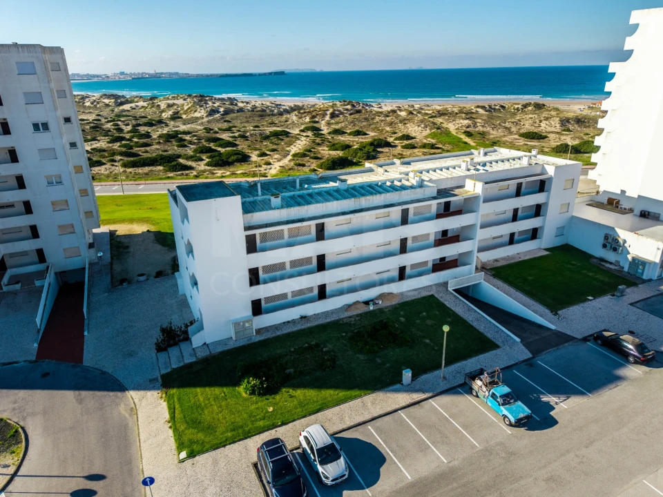 Apartamento T2 para Arrendamento em Ferrel Foto 12