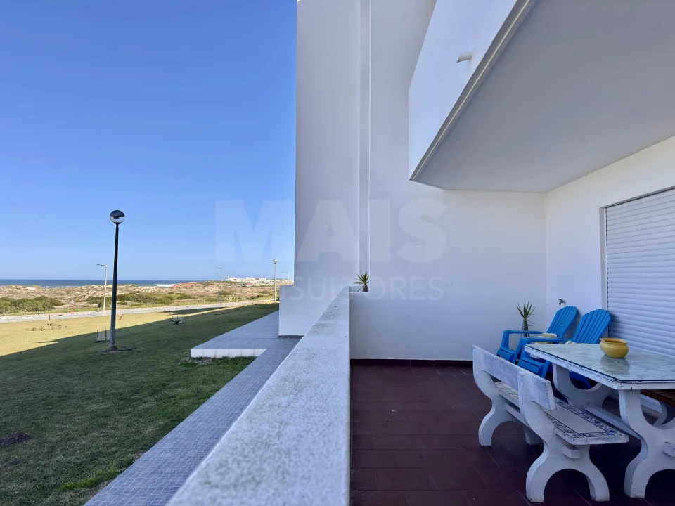 Apartamento T2 para Arrendamento em Ferrel Foto 2