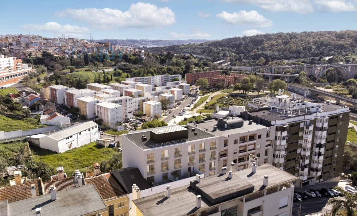 Apartamento T3 para Venda em Campolide Foto 28