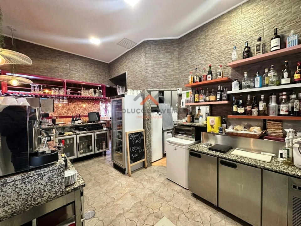 Negócio para Arrendamento em Glória e Vera Cruz Foto 19