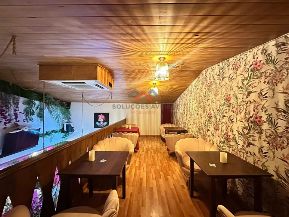 Negócio para Arrendamento em Glória e Vera Cruz Foto 23