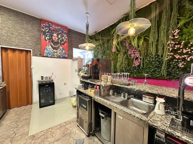 Negócio para Arrendamento em Glória e Vera Cruz Foto 22