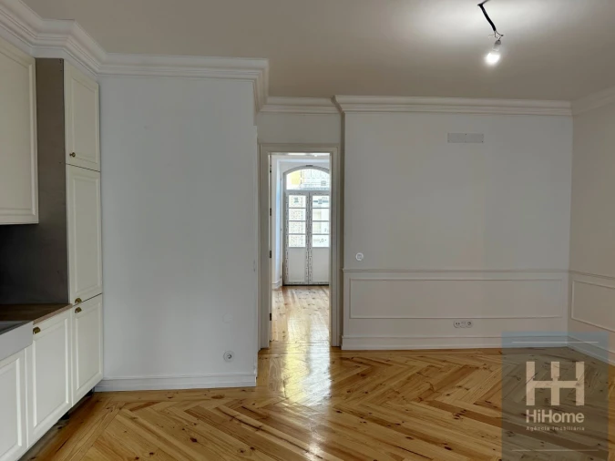 Apartamento T2 para Venda em Palmela Foto 7