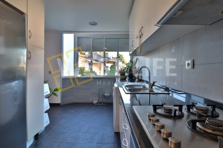 Apartamento T3 para Venda em Cascais e Estoril Foto 9