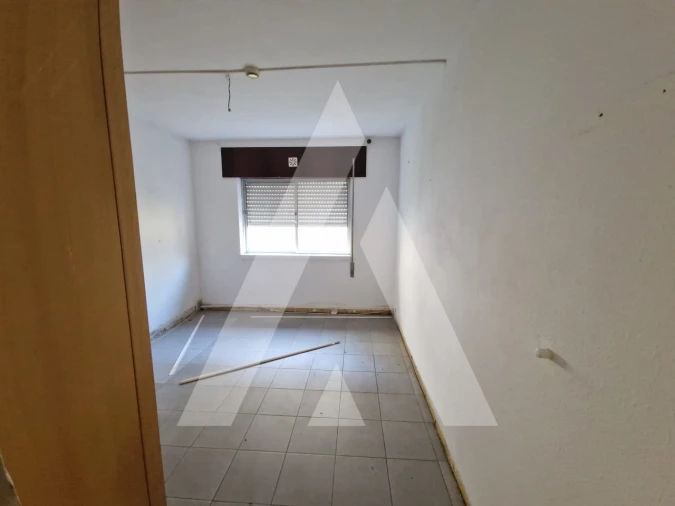 Apartamento T3 para Venda em Glória e Vera Cruz Foto 2