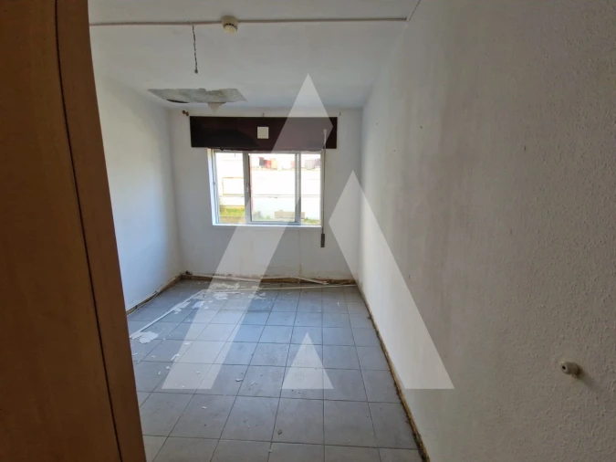 Apartamento T3 para Venda em Glória e Vera Cruz Foto 3