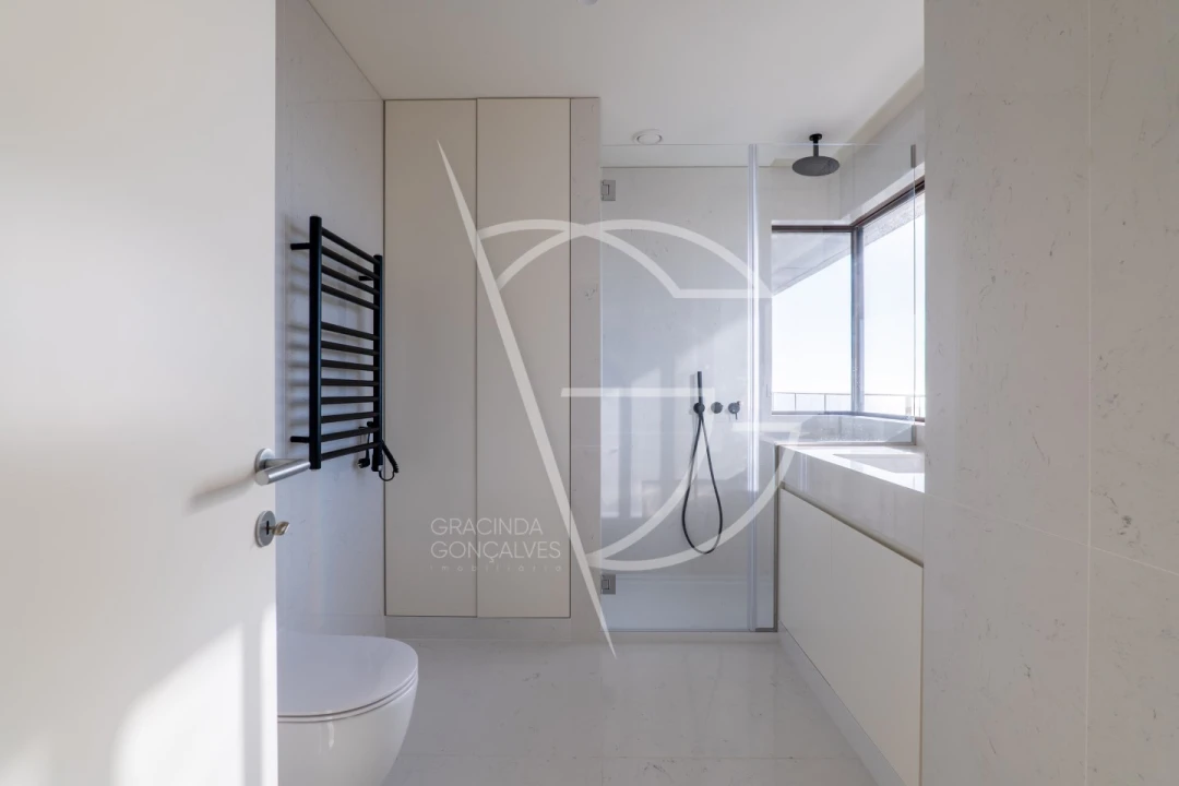 Apartamento T3 para Venda em Aldoar, Foz do Douro e Nevogilde Foto 36