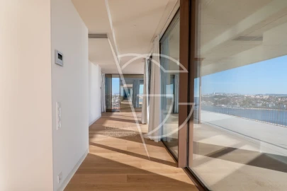 Apartamento T3 para Venda em Aldoar, Foz do Douro e Nevogilde