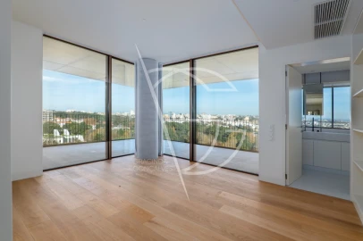 Apartamento T3 para Venda em Aldoar, Foz do Douro e Nevogilde