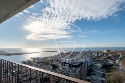 Apartamento T3 para Venda em Aldoar, Foz do Douro e Nevogilde
