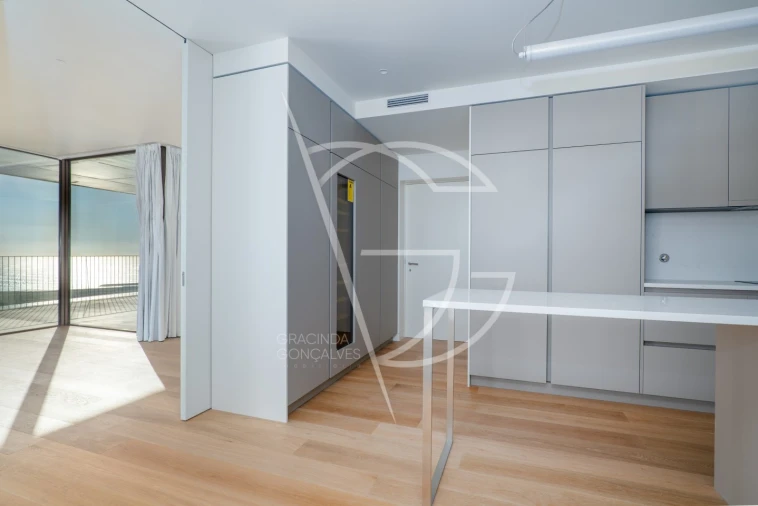 Apartamento T3 para Venda em Aldoar, Foz do Douro e Nevogilde Foto 15