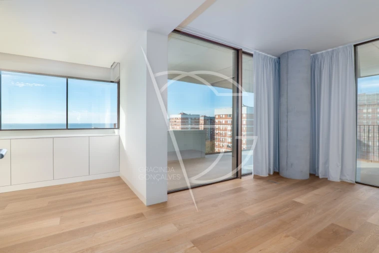 Apartamento T3 para Venda em Aldoar, Foz do Douro e Nevogilde Foto 34