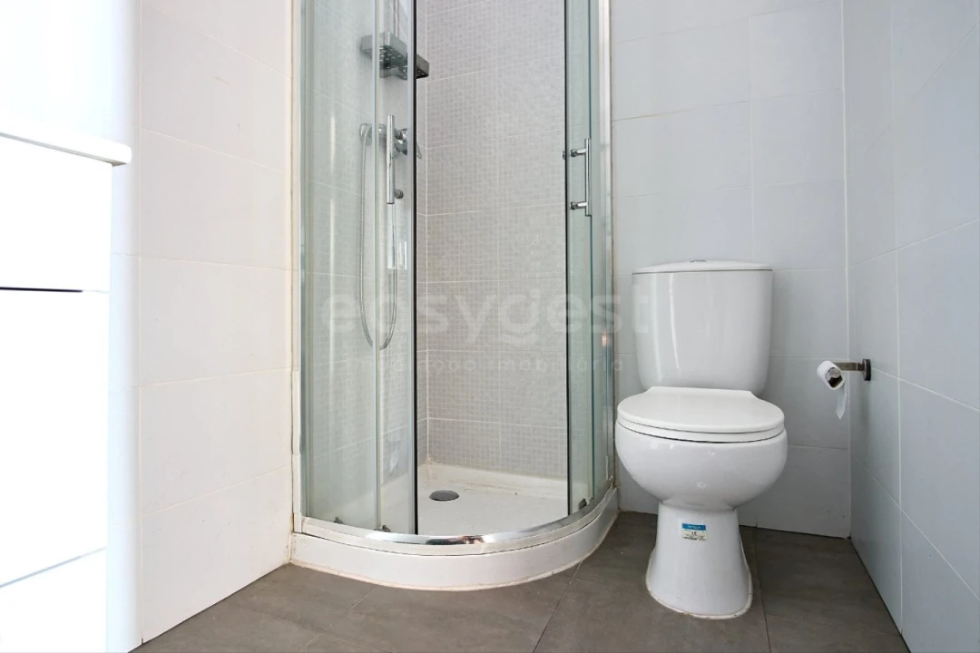 Apartamento T2 para Venda em Vila Real de Santo Antonio Foto 15