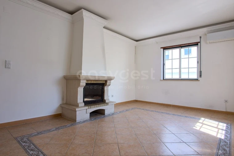 Apartamento T2 para Venda em Vila Real de Santo Antonio Foto 6